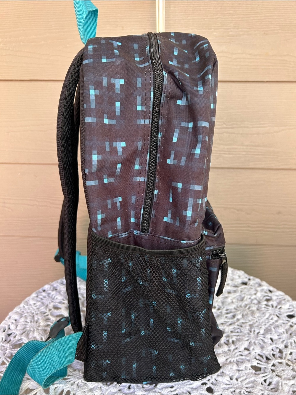 Minecraft Backpack - Picture 4 of 7